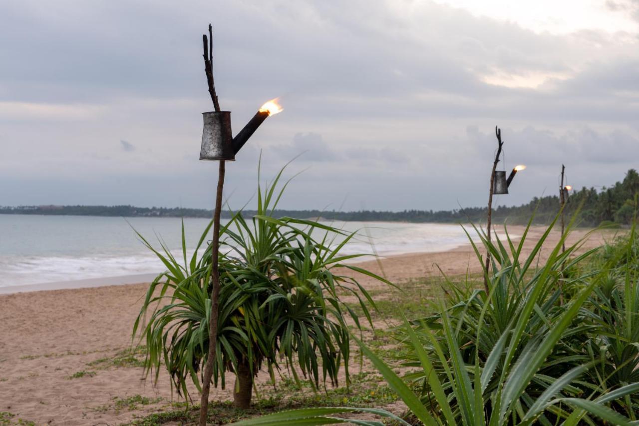 Ananya Beach Resort แทนกาลเล ภายนอก รูปภาพ